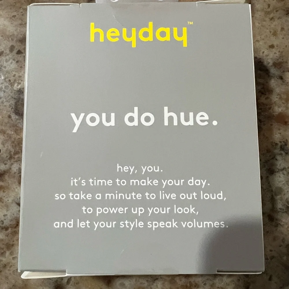 Heyday Black AirPods Case with Carabiner